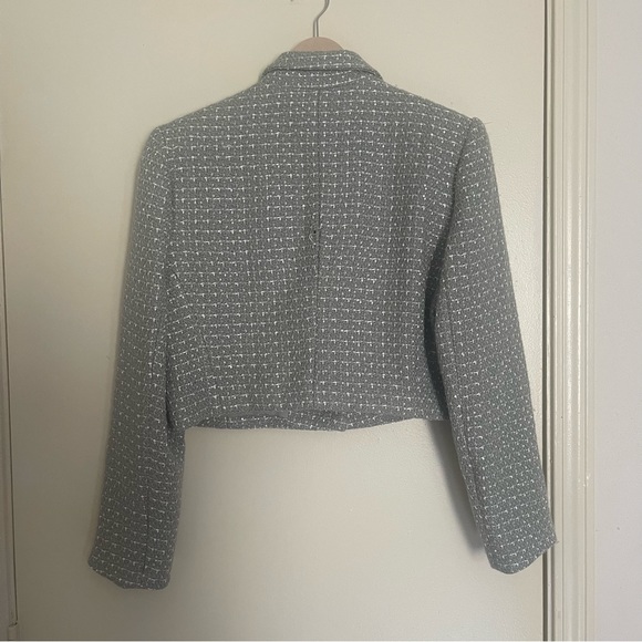 Cropped Tweed Jacket - Picture 3 of 5